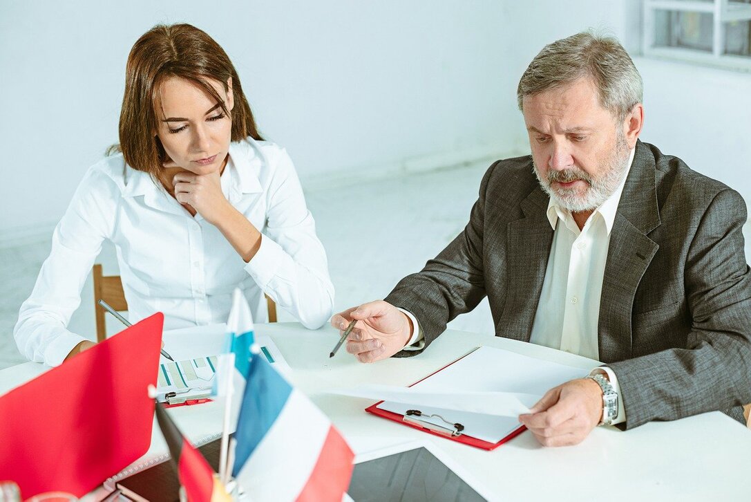 Hilfe bei Anträgen und Formularen
